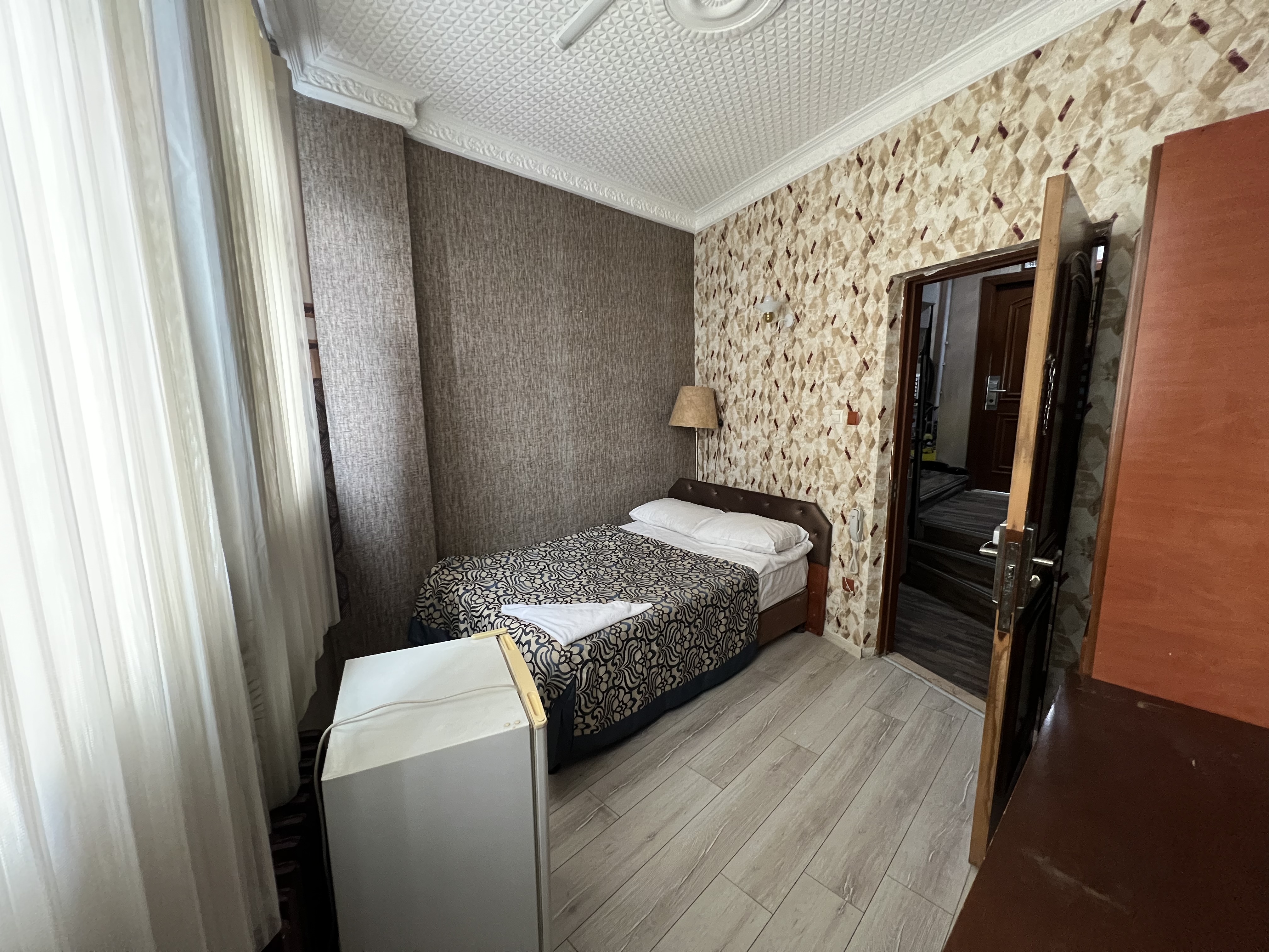 Room Thumbnail 2
