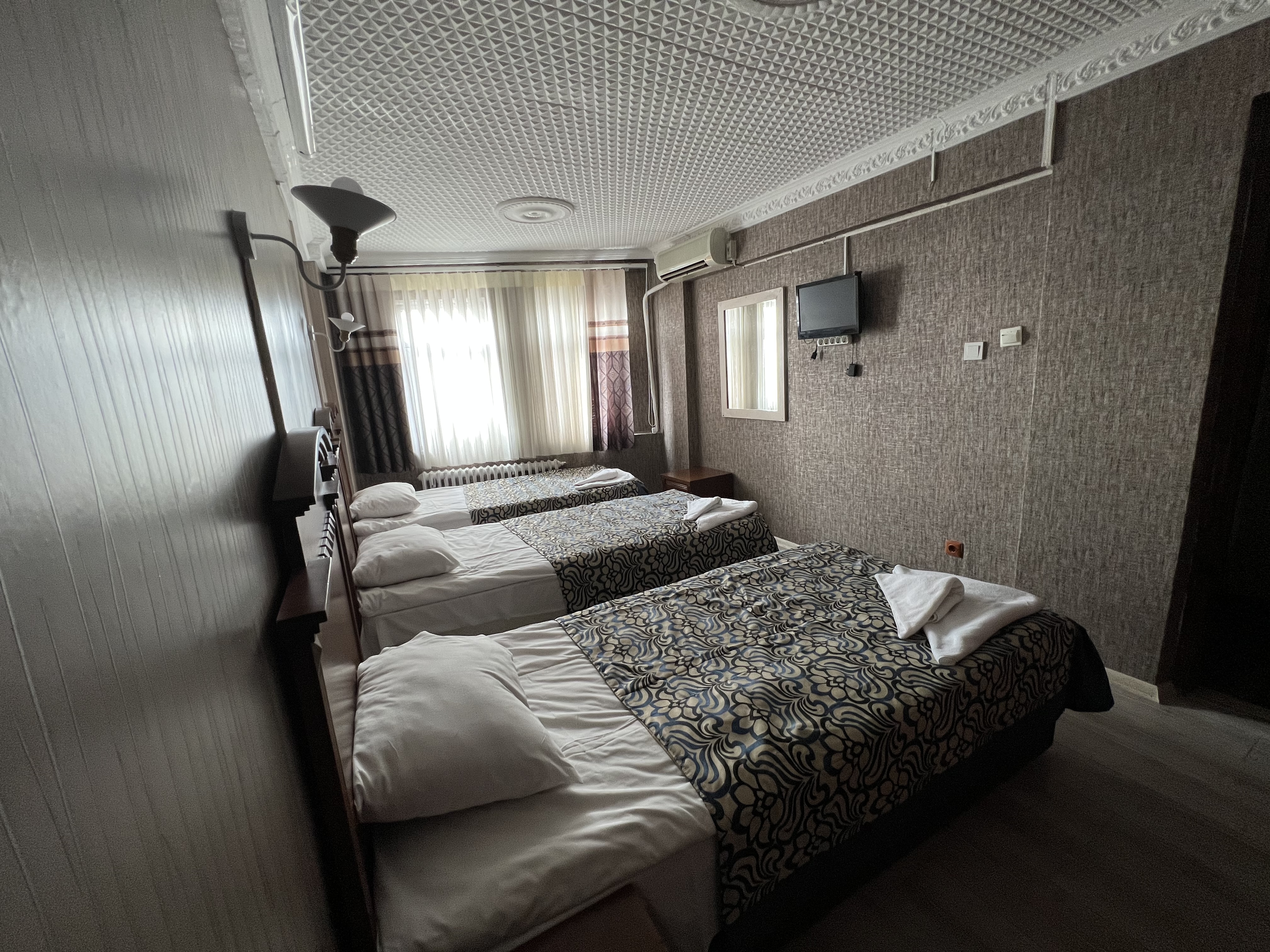 Room Thumbnail 2